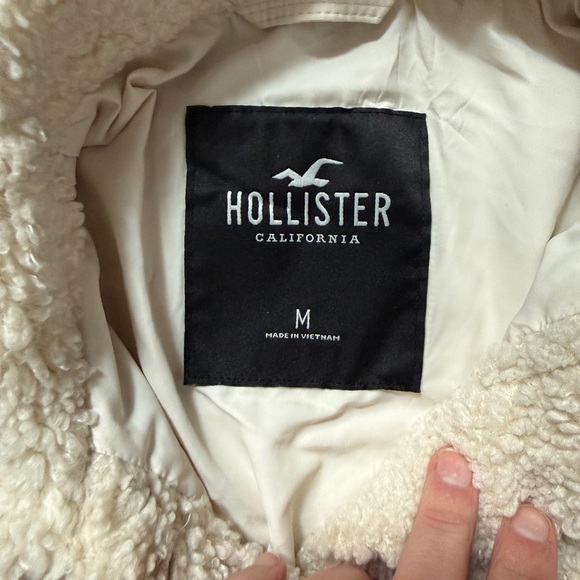 Hollister Cream Sherpa Teddy Shirt Jacket - Shacket - Size Medium - Picture 6 of 6